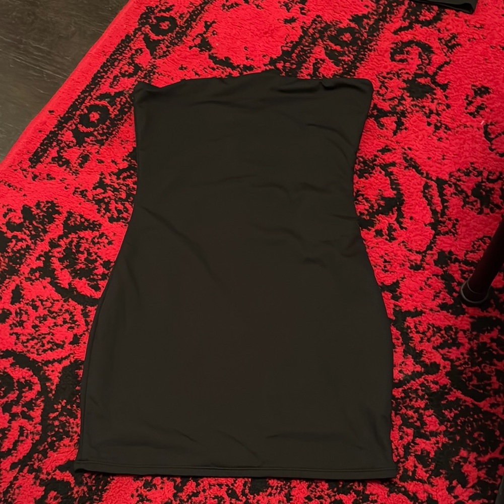 Black Strapless Dress